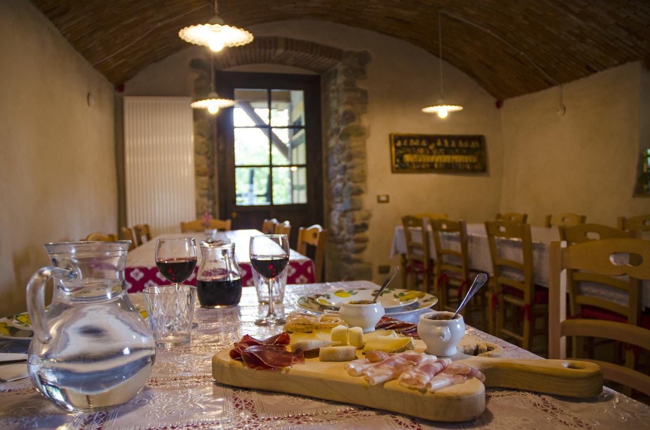 Agriturismo Il Posto Delle Fragole San Giovanni Bianco Exterior photo